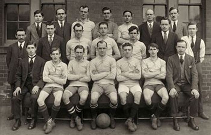 Arnold-Wesleyans-1921-1 Bygones - Notts Football Team Photos 1900-1949