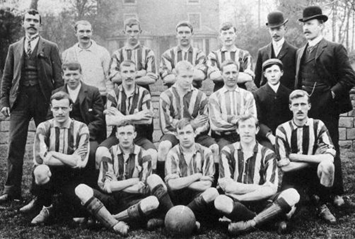 Mansfield-Town-1902 Bygones - Notts Football Team Photos 1900-1949
